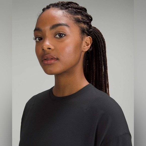 lululemon NWT *graphic Abrasion-Resistant Training Long Sleeve sz 2 Black - Picture 4 of 6